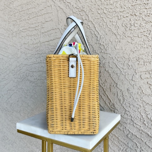 KATE SPADE Wicker Rattan Lemon Zest Printed Woven Picnic Satchel Box Bag - Picture 6 of 16
